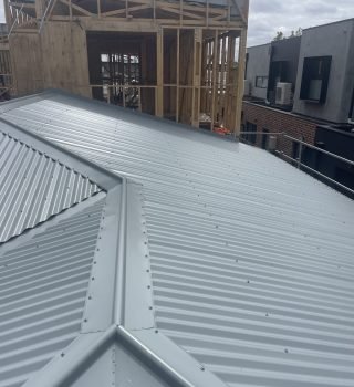 New-home-metal-roofing-FairfieldIMG_6334-squashed